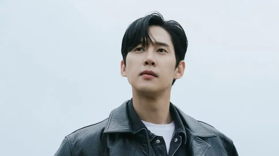 Актер Пак Сон Хун